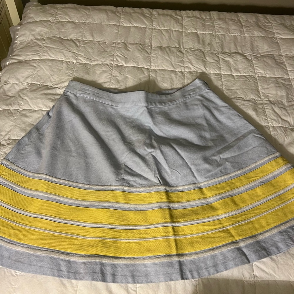 Vineyard Vines mini skirt